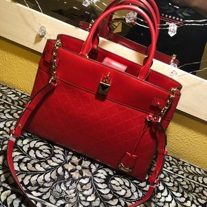 Micheal kors red leather bag